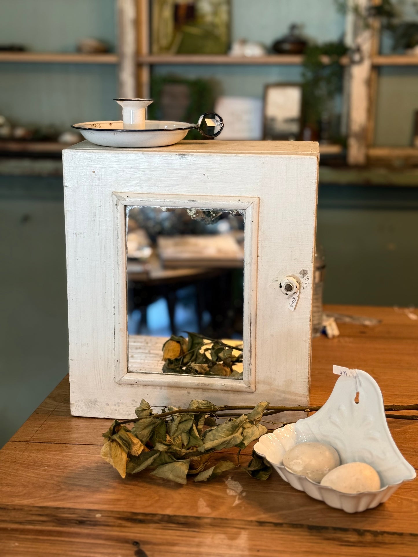 Little Vintage Cabinet with Mirror