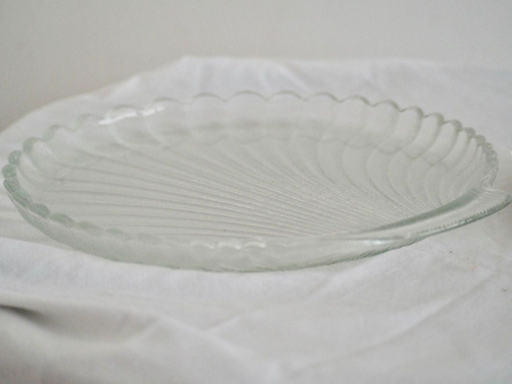 Clam Shell Platter