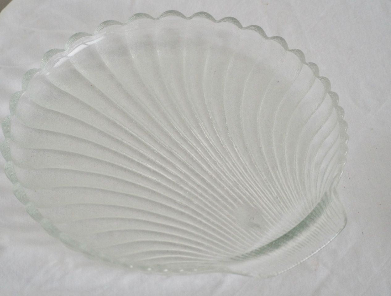 Clam Shell Platter