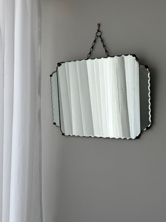 Vintage Hanging Pie Crust Mirror with Three Parts