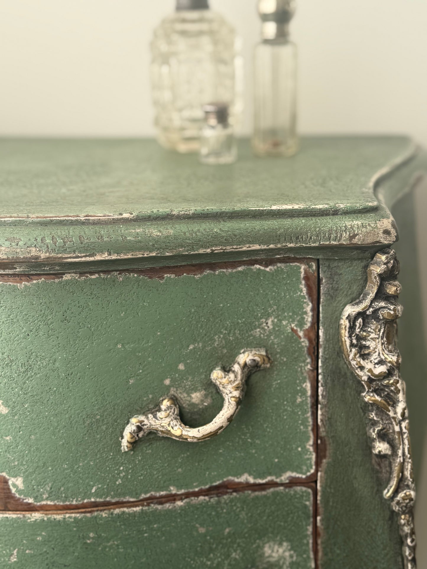 French Green Commode