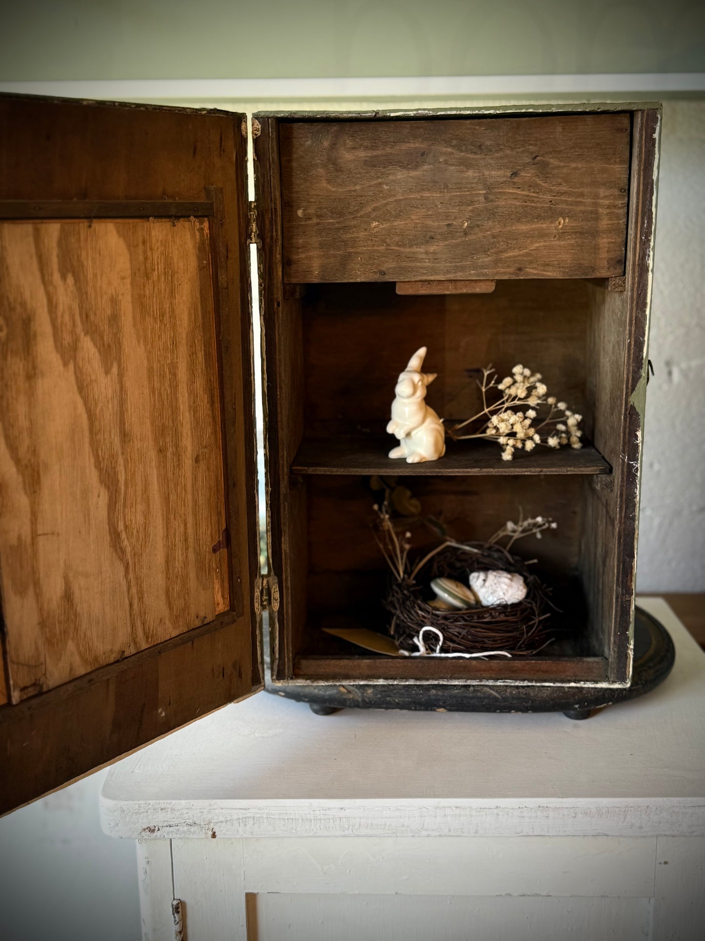 Antique Green Arch Mirror Wall Cabinet
