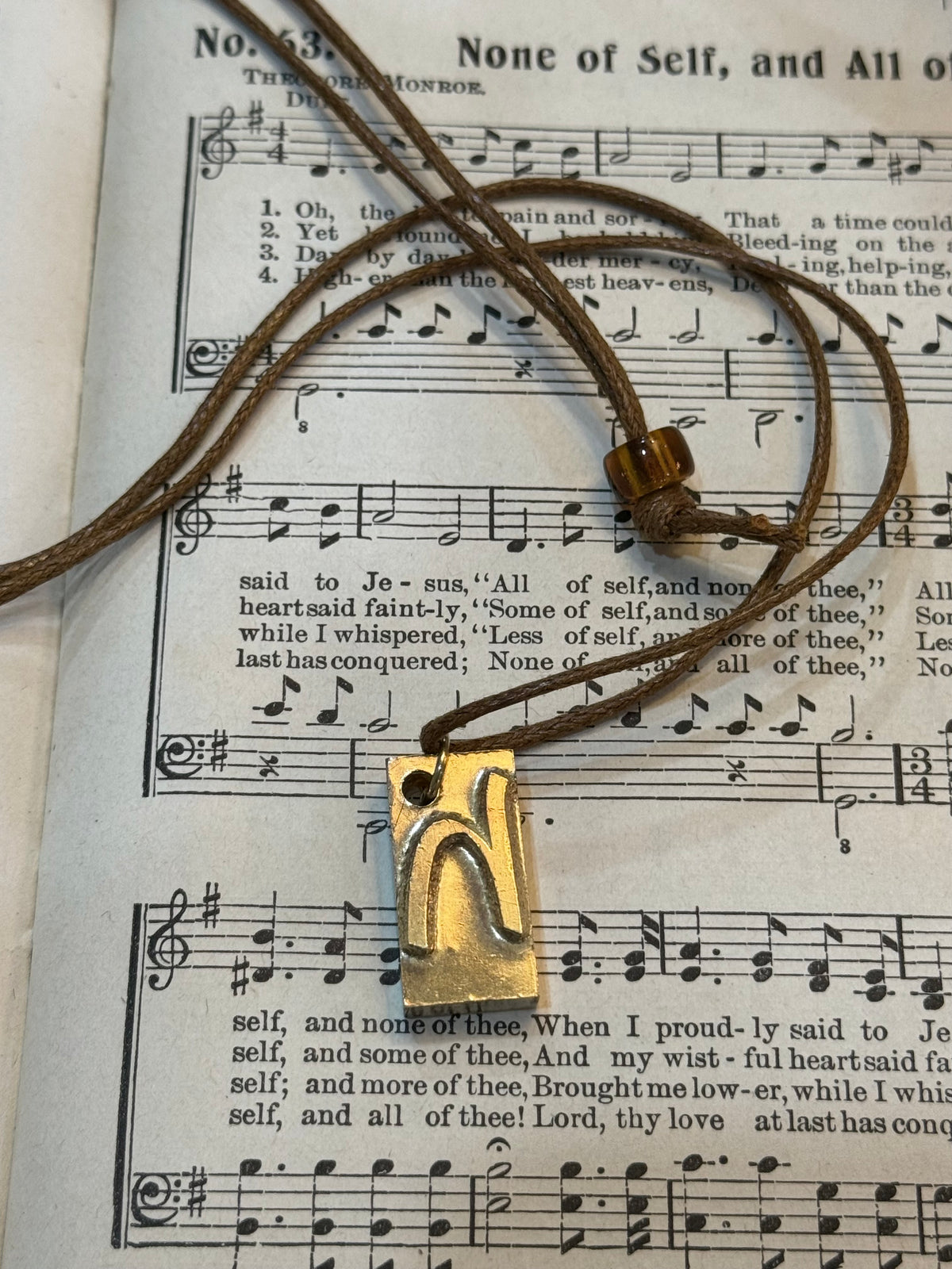 Art Jewellery - Brass Letter-type Pendant - h