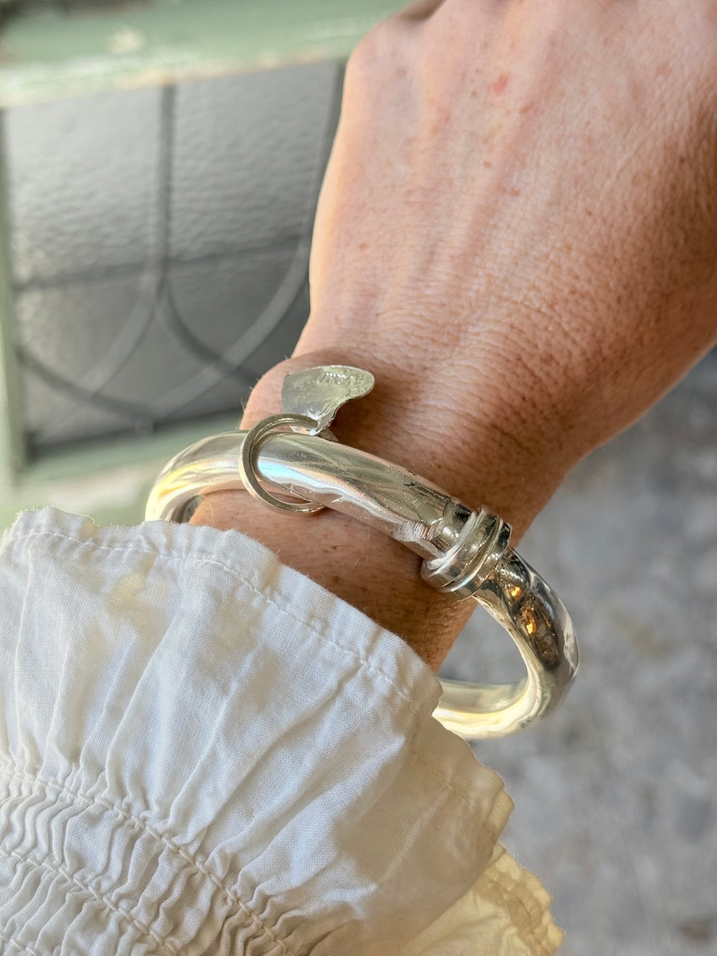 Art Jewellery - Bangle - Silver with Heart