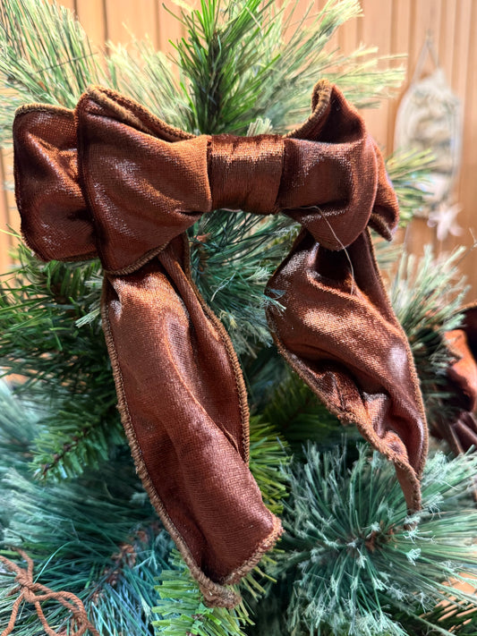 Velvet Bow