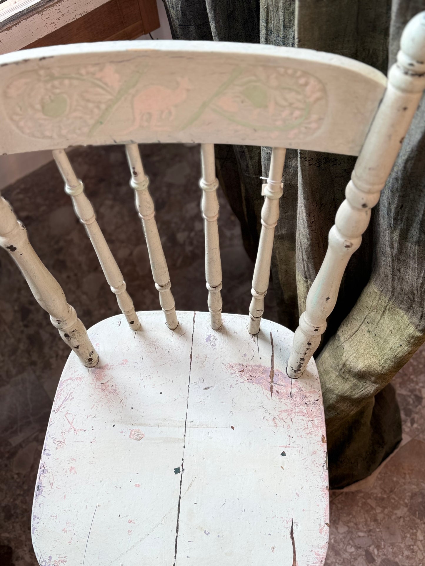 Antique White/Green Kangaroo Pressed Back Chair (1)