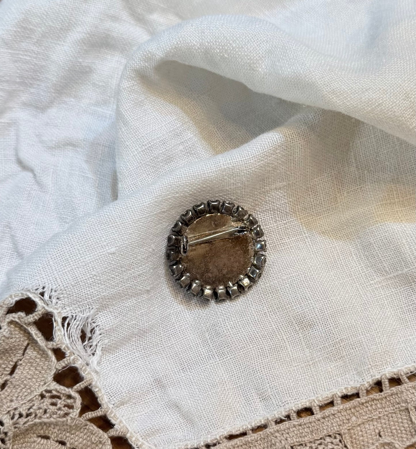 Vintage Sparkle Brooch