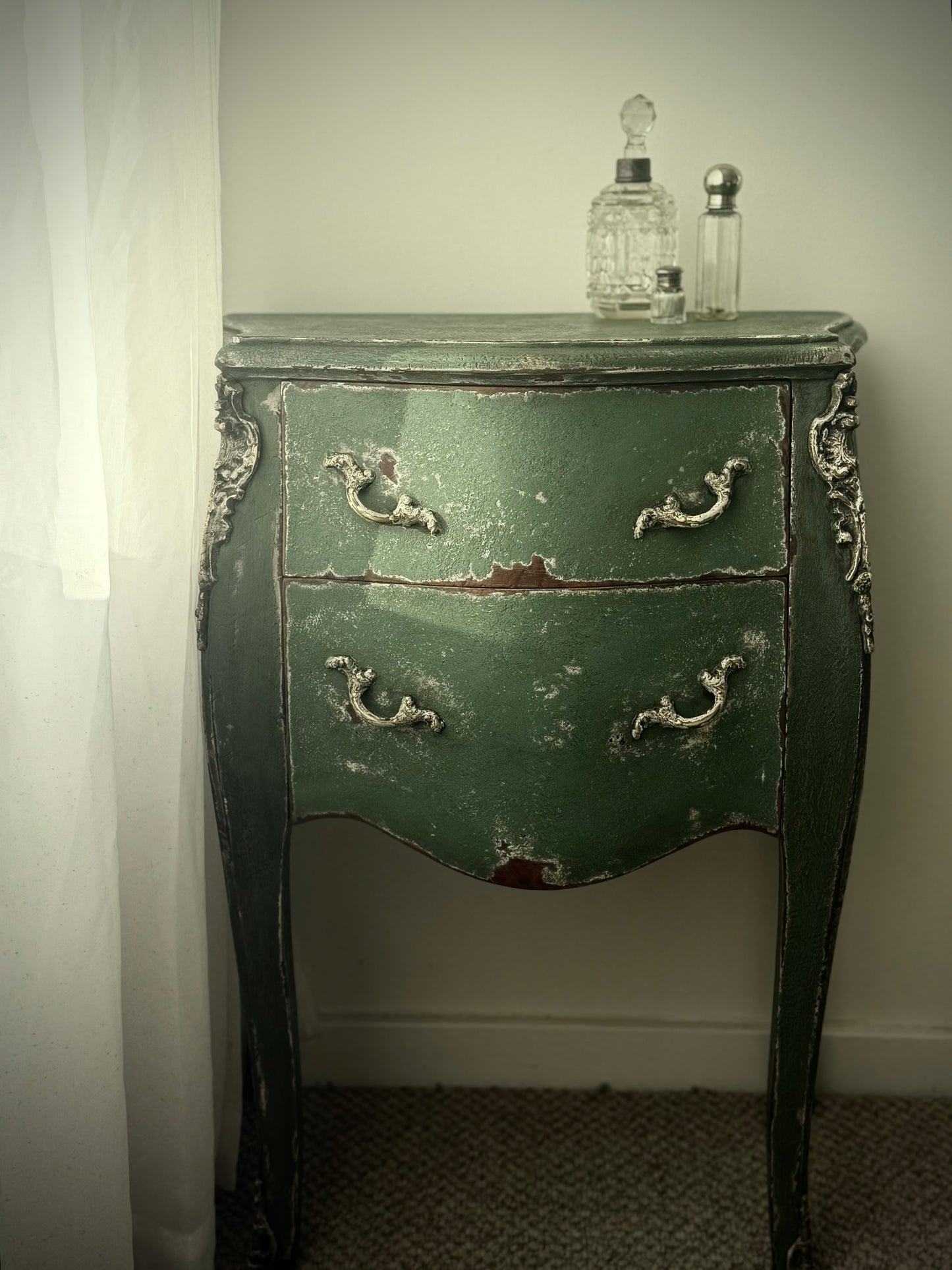 French Green Commode