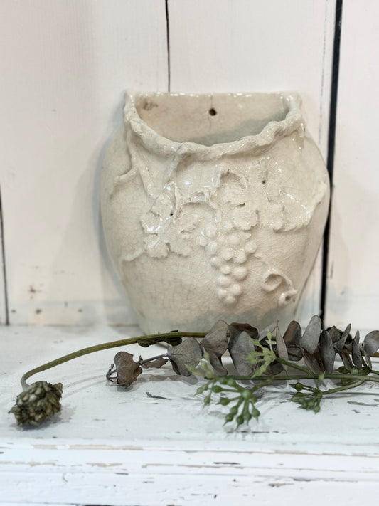 Vintage Wall Vase - Cream Craze