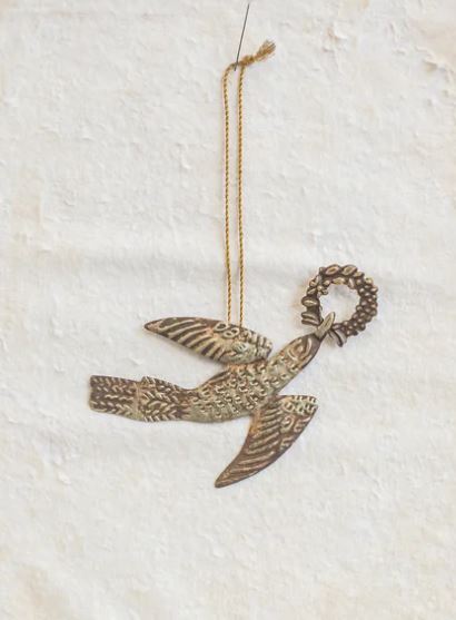 Christmas Bird with Wreath Metal Hanging Ornament