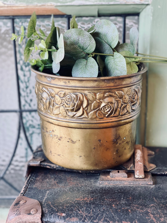 NEW! Vintage Brass Pot